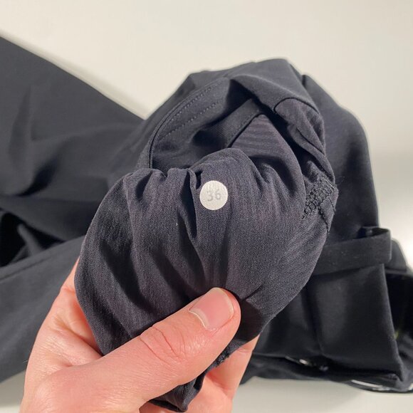 Lululemon Relaxed Fit Commission Pant Black mens size 35x29.5 - Picture 6 of 9